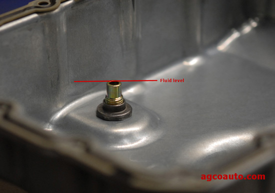 Inside view of the 5R55 series drain/check/fill plugs shows how it works
