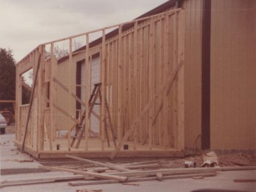 02a. Office building construction North Foster